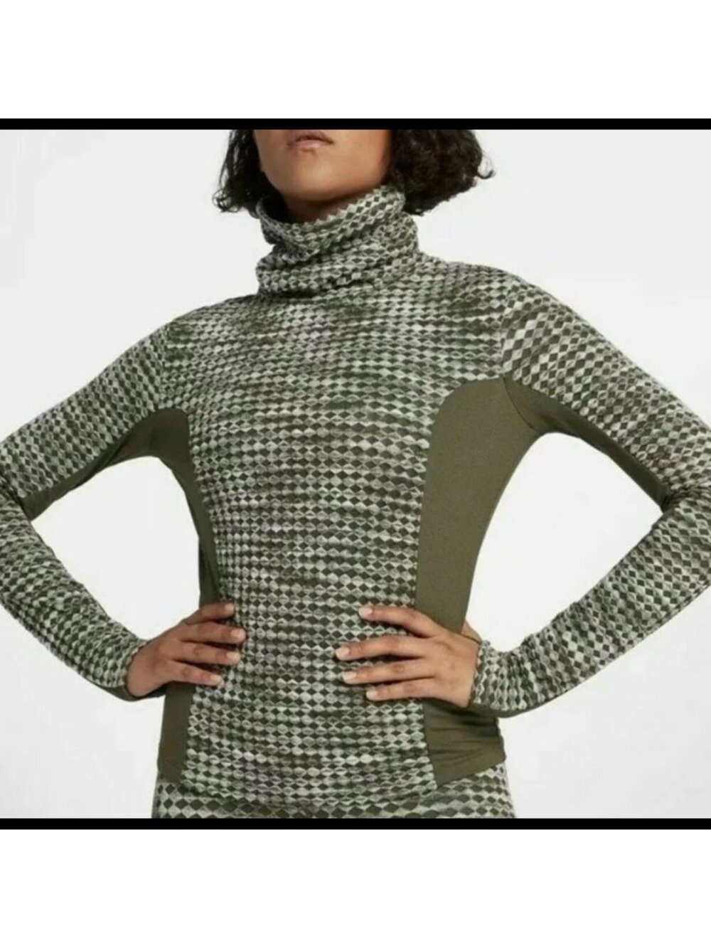 Nike Pro Hyperwarm Green Turtleneck Fleece Top Women's Medium
